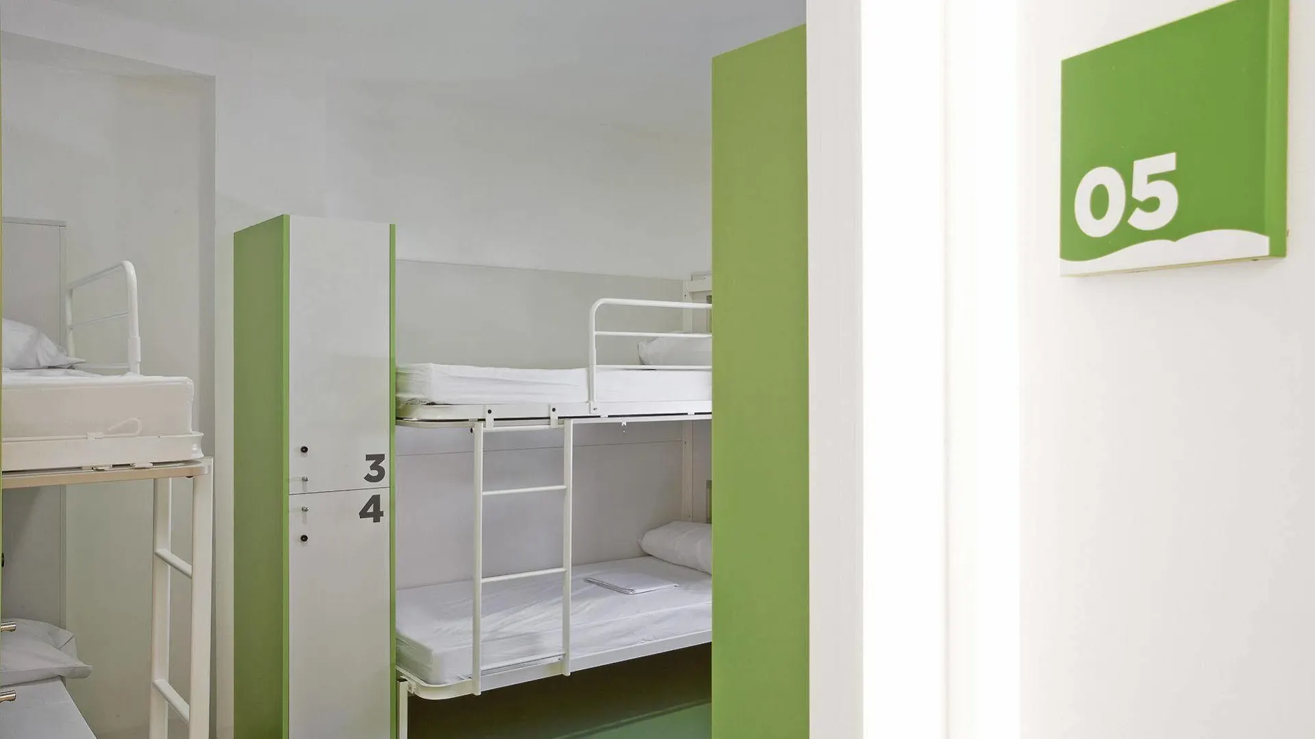 Sant Jordi Hostels Gracia Barcelona Spain